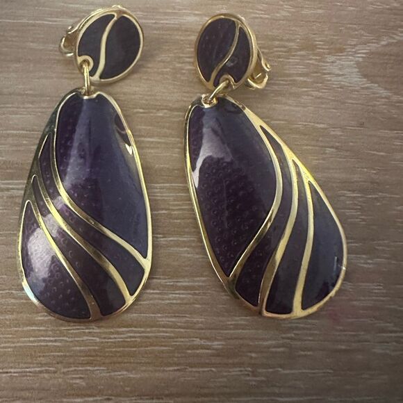 Edgar Berebi Vtg Enamel Clip On Earrings - Picture 1 of 3